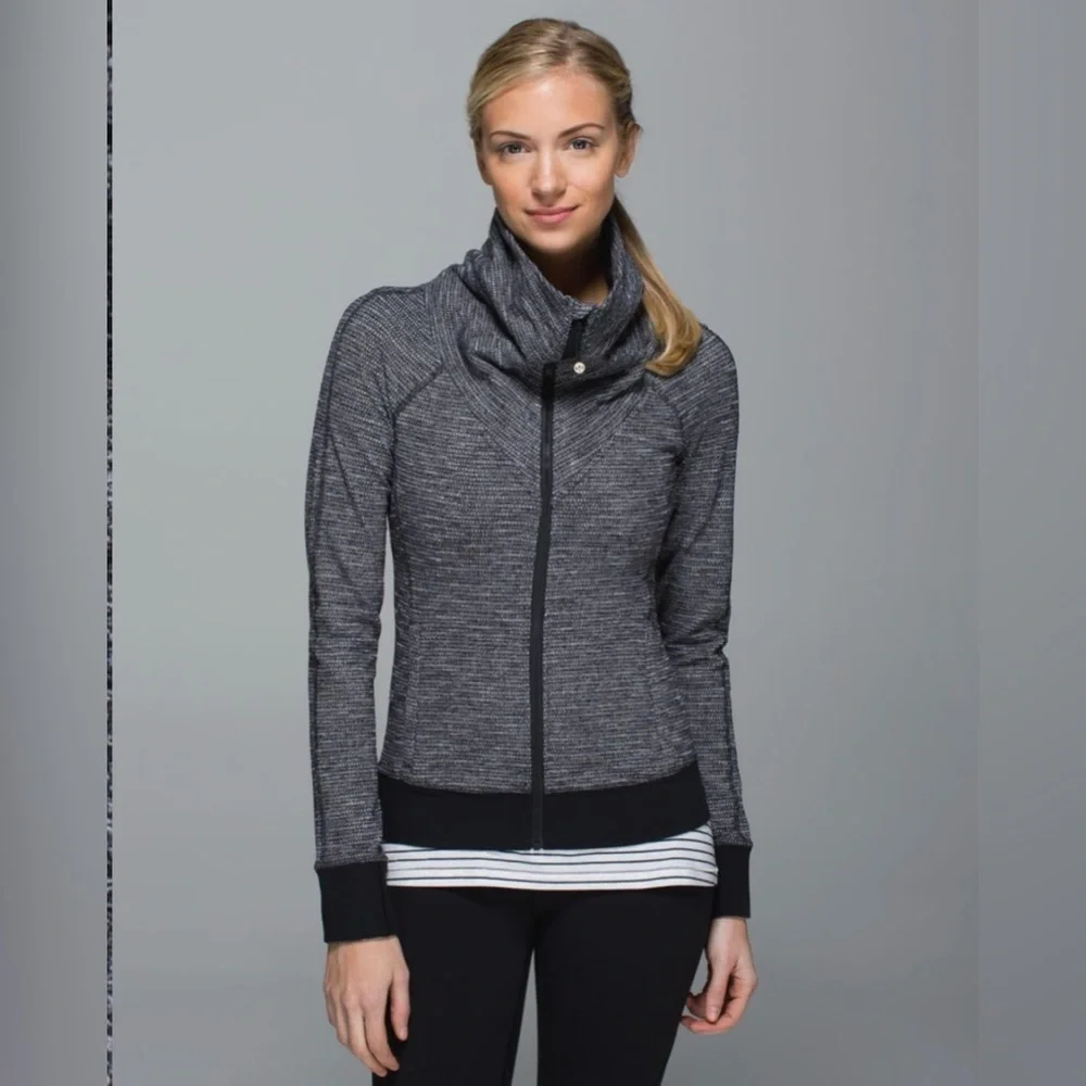 LULULEMON | Be Present Jacket (10) - Picture 1 of 5